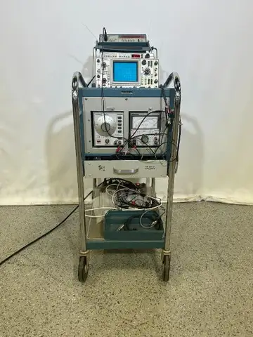 Tektronix 465 Oscilloscope System