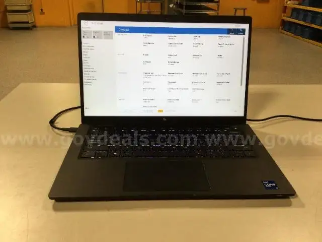 Dell Latitude 7420 i7-1185G7 @ 3.00 GHz Laptop