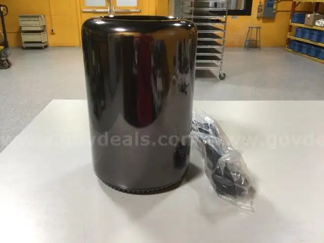 Apple Mac Pro A1481 Xeon E5-1620 v2 @ 3.70 Quad-Core - Parts/Repair