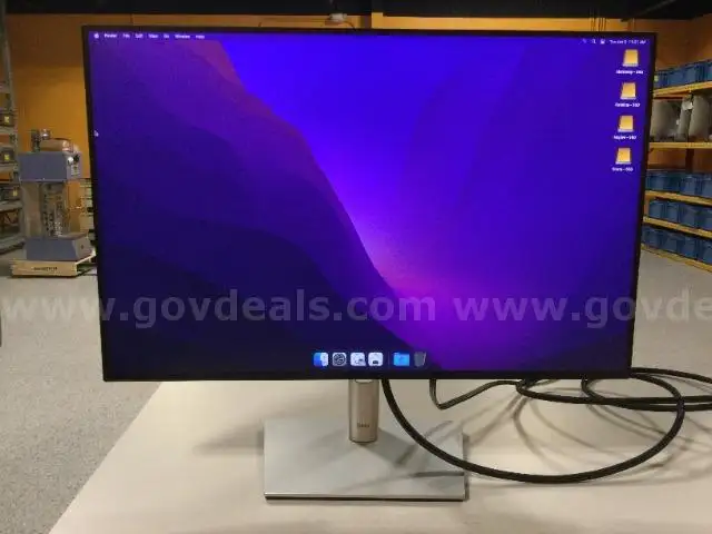 Dell UltraSharp U2421E 24" Monitor