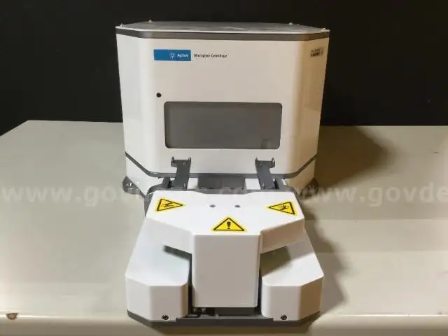 Agilent Technologies G5582A Microplate Centrifuge - DR 14028