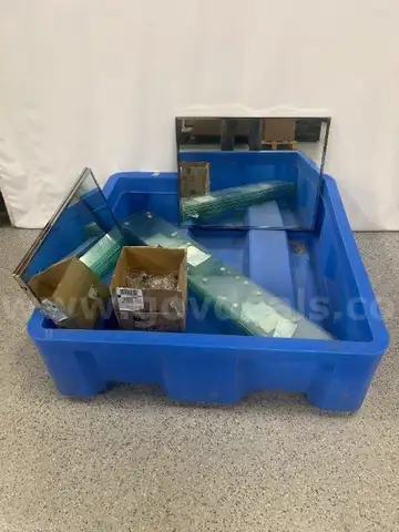 Mirrors & Glass Shelving