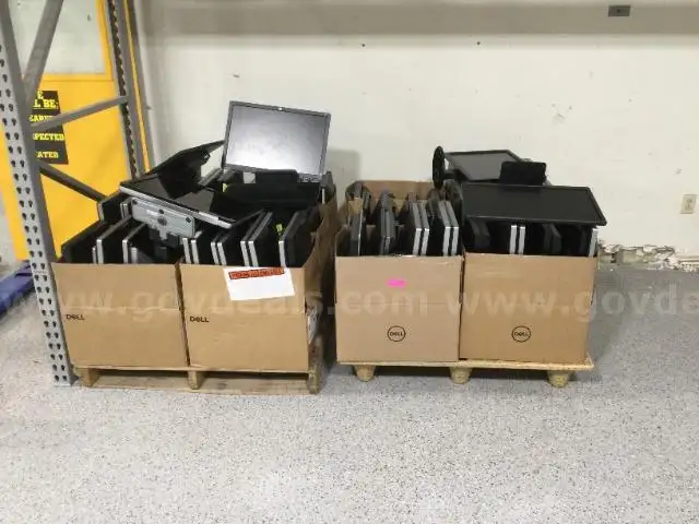 Lot of 102 Various Brands, Sizes of Monitors - Untested