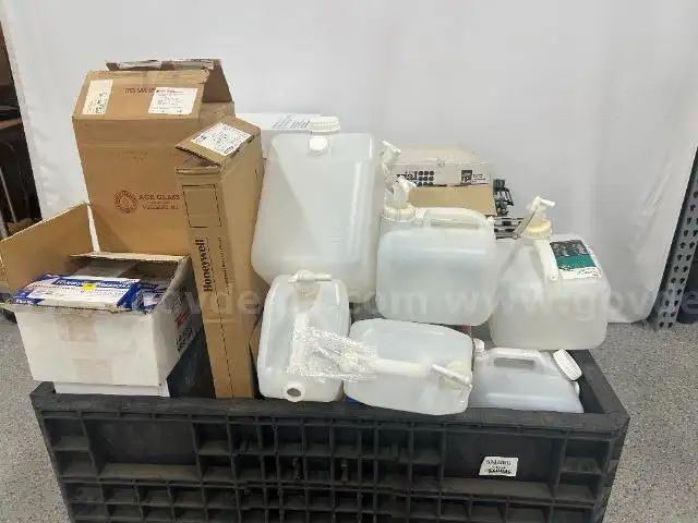 Lot of Miscellaneous Labware