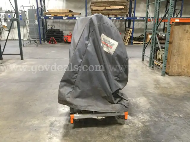 Covermate II Storage Rack with 5 Gym Floor Covers