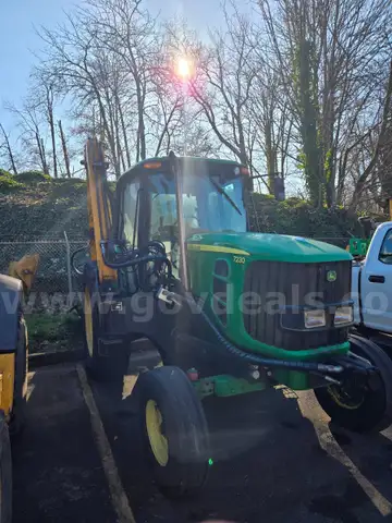 2010 John Deere 7230 / US Mower flail