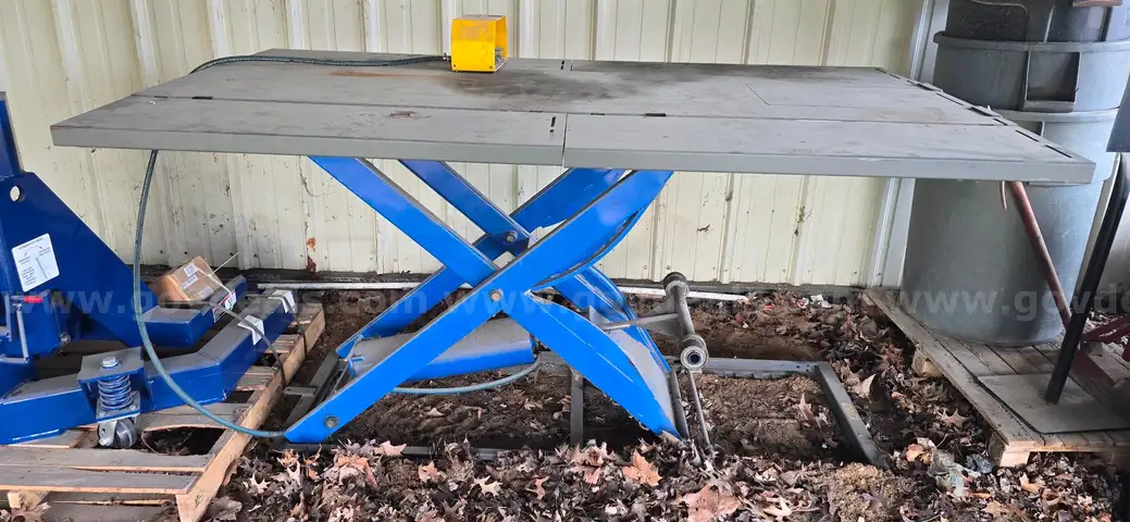 Mower/ATV Lift