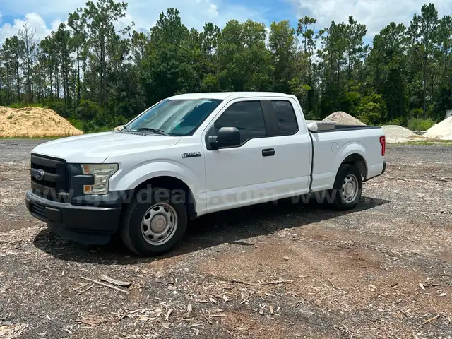 2016 Ford F-150 XL SuperCab 6.5-ft. Bed 2WD