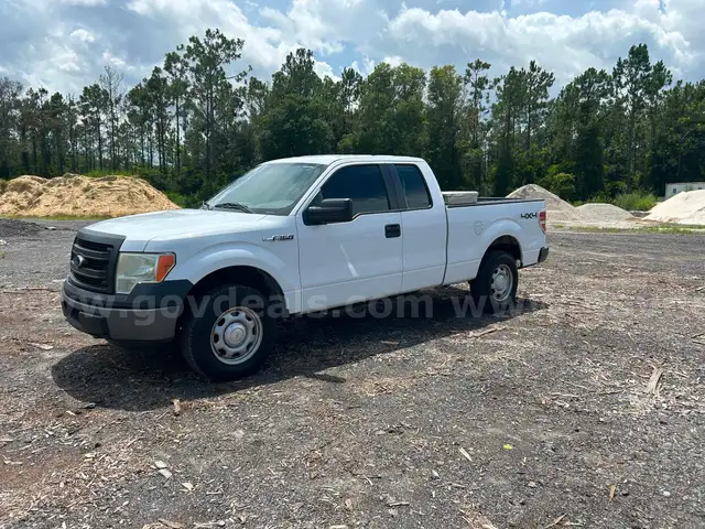 2014 Ford F-150 XL SuperCab 6.5-ft. Bed 4WD