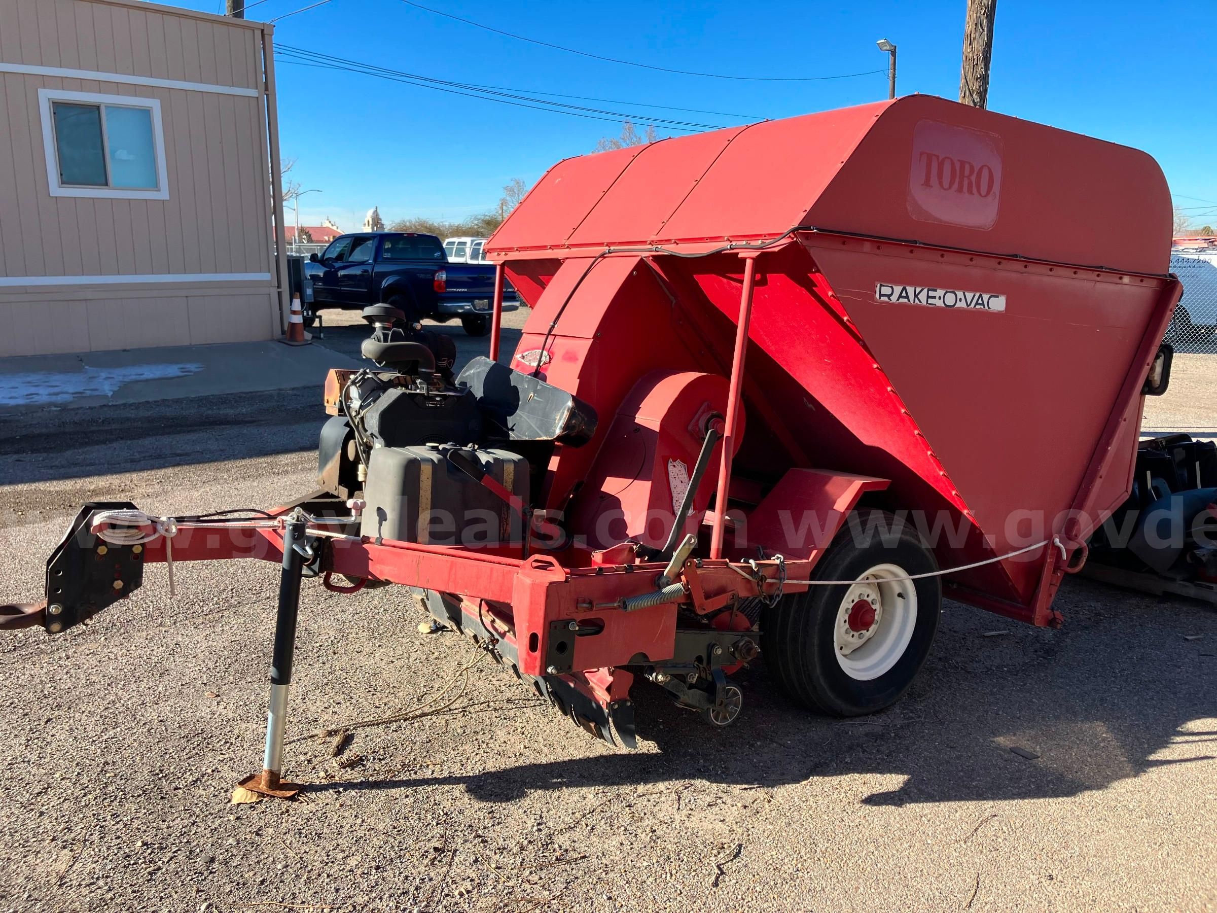 Toro rake on sale o vac