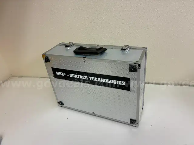 METAL CASE