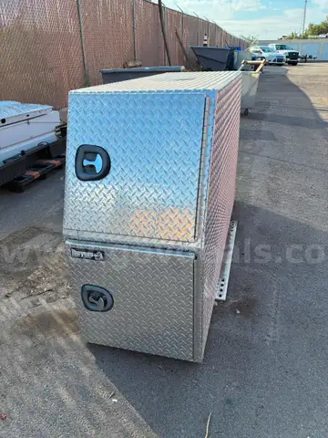 BUYERS ALUMINUM STRAIGHT SIDE BACKPACK TRUCK TOOLBOX