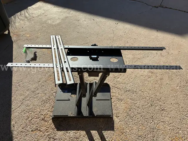 ADVANCE LARGE (HEAVY DUTY) TV MOUNT