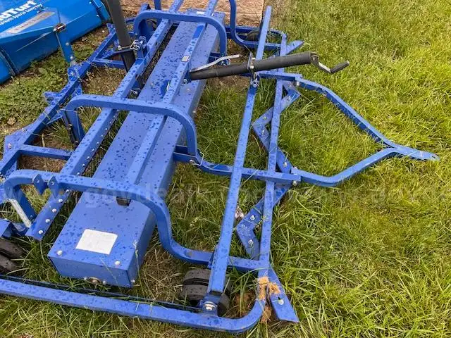 FieldTurf Artificial Turf Field Sweeper Pull Type