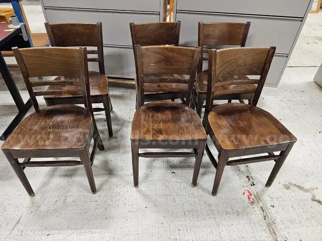 Lot of 6 Wooden Chairs