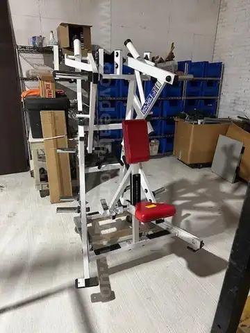 Hammer Strength Iso-Lateral Low Row