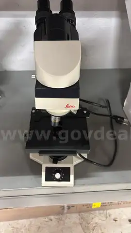 Leica ATC 2000 Microscope