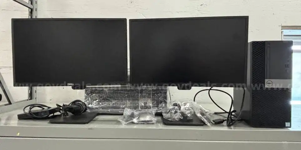 Dell Desktop Set (OptiPlex 7070 + Dual Monitor + Keyboard+ Mouse+ Dock + Charger + Power Cables + DP Cable)