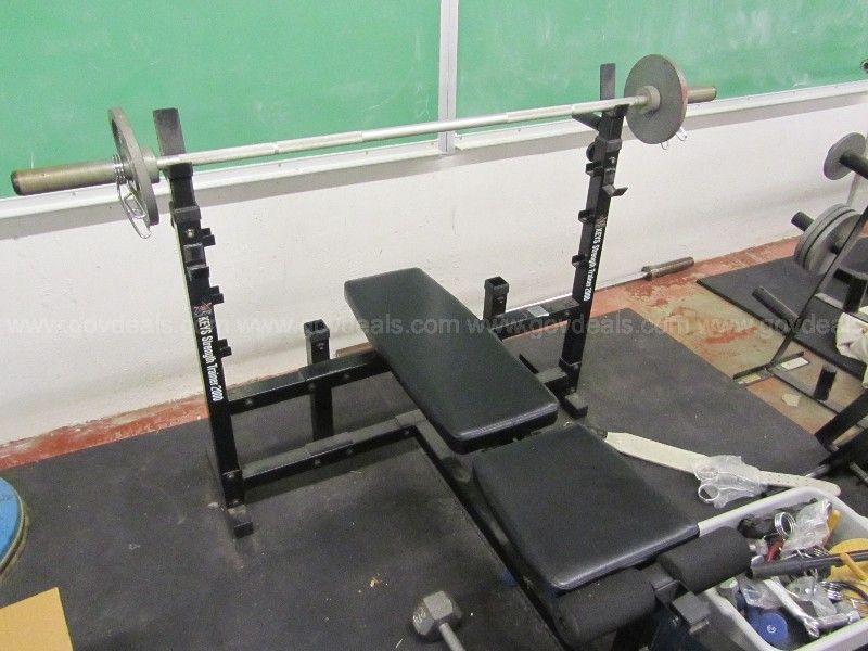 KEYS Weight Bench Weight Bar Weights and Weight Rack GovDeals