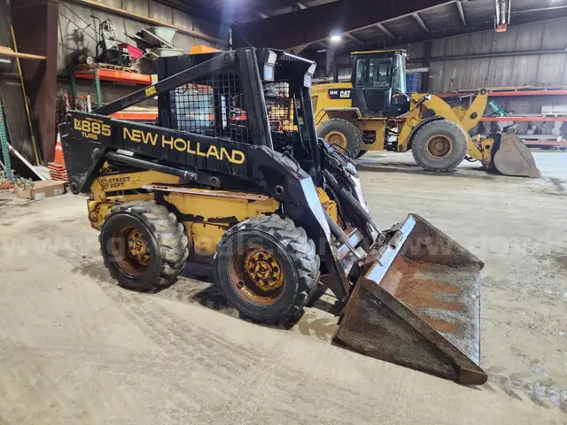 1996 New Holland LX885 Turbo High Flow