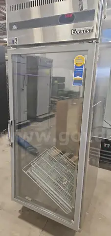 Everest Commercial Single Glass Door Refrigerator