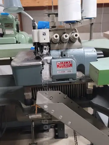 Qty: 1JUKI overlock sewing machine with table- Pick Up in Los Angeles