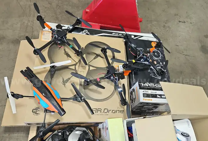 1 lot of RC Drones, Controllers &#x26; Hydrogen Model Cars