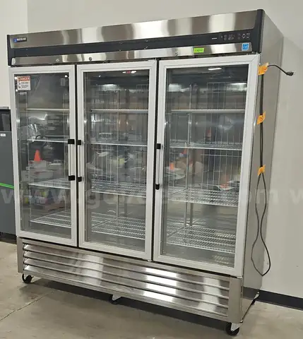 Master-Bilt Triple Glass Door Commercial Refrigerator