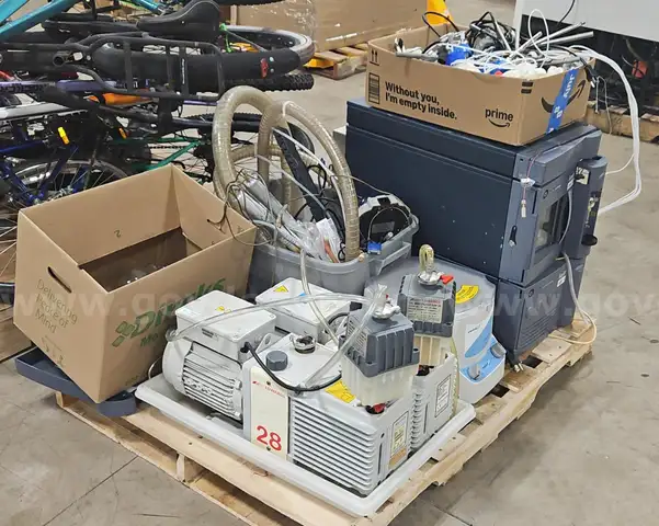 1 Pallet of Mixed Lab Equipment