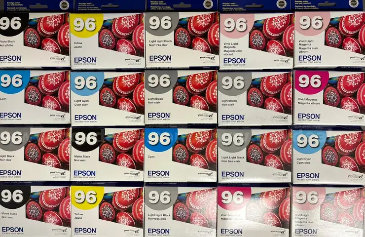 QTY: 20 Epson Ink Cartridges for Epson Stylus Photo R2880  - Pickup in Los Angeles (213)510-6994