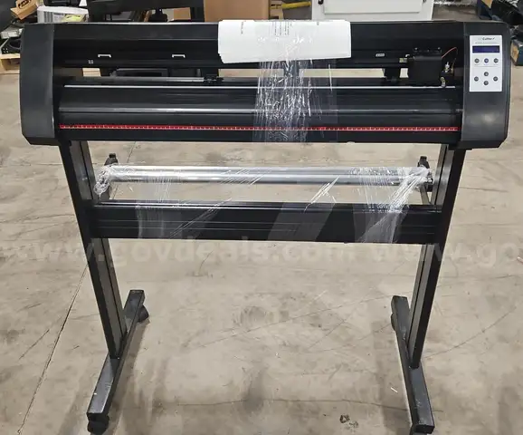 USCutter TC Vinyl Cutter