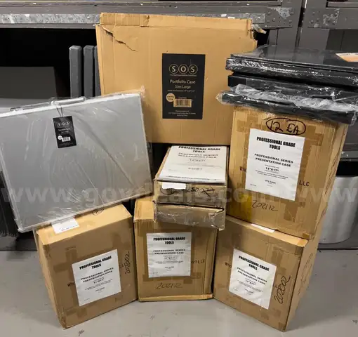 Qty: 68 Professional Series Presentation Case, Binder Accessories Pack, and Portfolio Case- Pick Up in Los Angeles