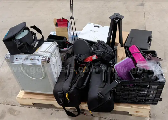 Assorted Audio/Video Equipment Lot