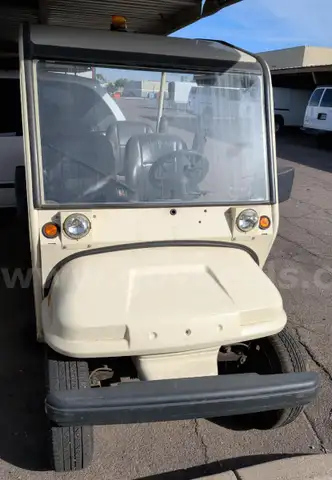 2015 Columbia. Key and Title included