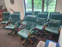 LOT of 11 Executive Chairs