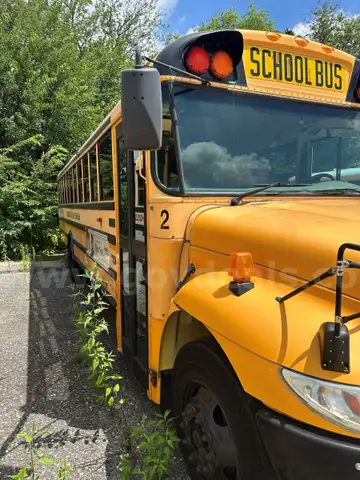 2006 International 3000 54 Passenger Bus