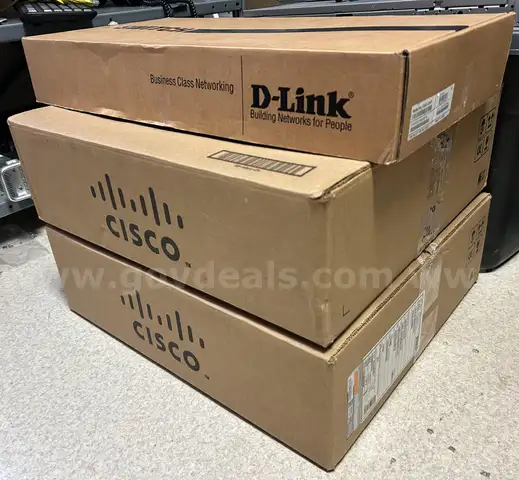 A Lot of Two NEW Cisco Switches C2960X-24 and One NEW D-Link DGS-1224T