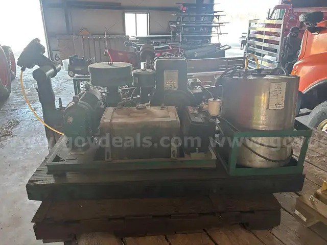 LECO 1600 Mosquito Sprayer   NO RESERVE!   SEE VIDEO!!!