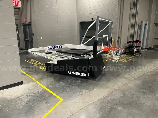 Hoopmaster Portable Basketball Goal