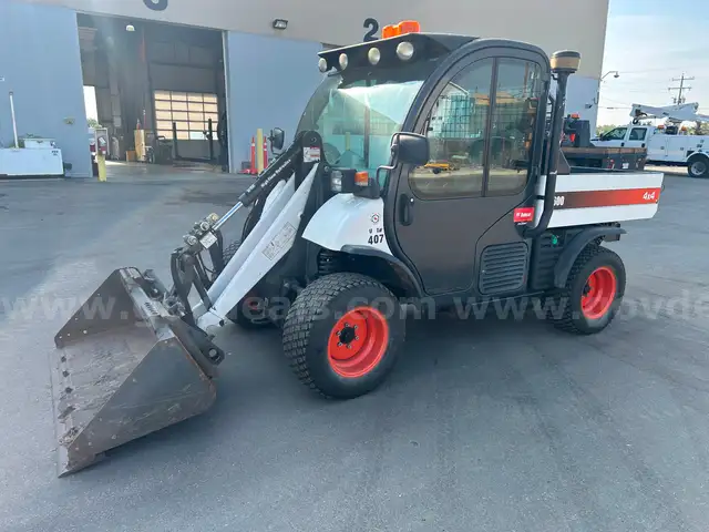 2019 Bobcat Toolcat 5600 - Includes Bucket