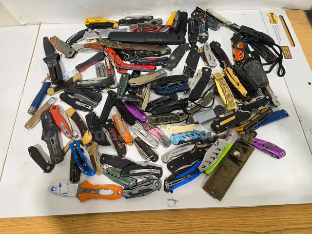 25 lbs. of Knives (Anchorage, AK)