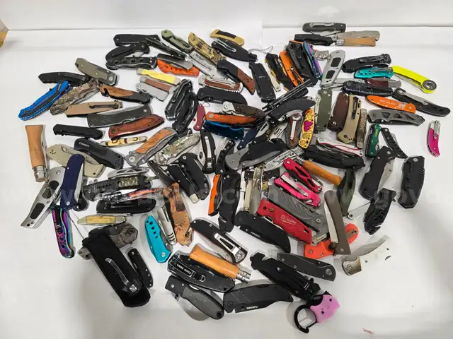 25 lbs. of Knives (Anchorage, AK)