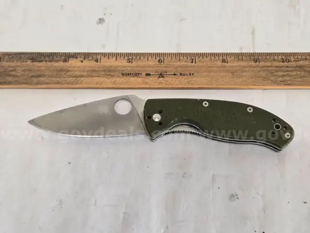 Spyderco Folding Knife (Anchorage, AK)