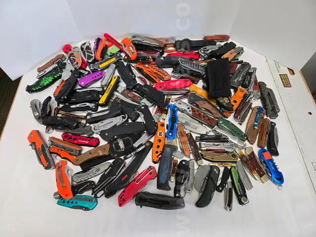 25 lbs. of Knives (Anchorage, AK)