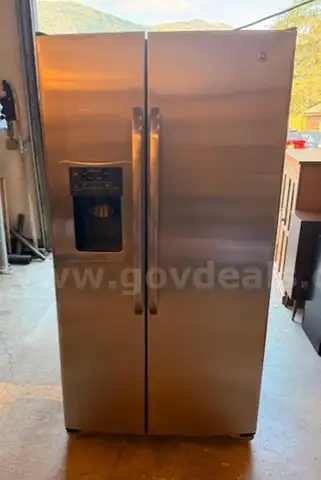 GE Refrigerator (*Juneau, AK*)