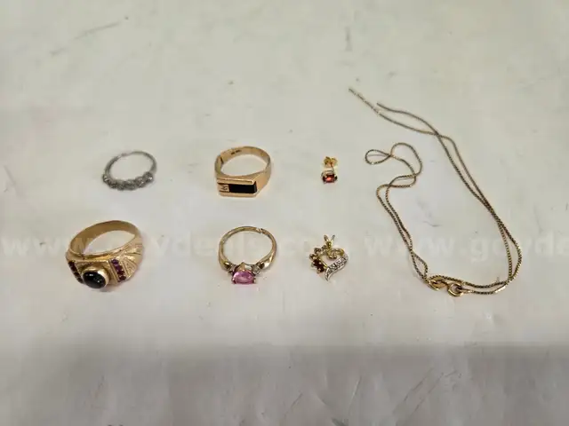 Assorted Gold Jewelry (Anchorage, AK)