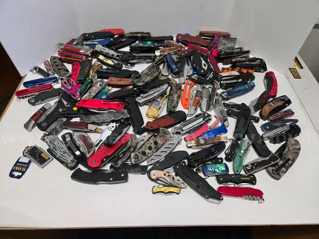 25 lbs. of Knives (Anchorage, AK)