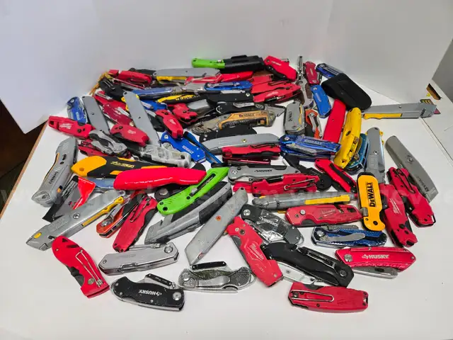 25 lbs. of Utility Knives (Anchorage, AK)