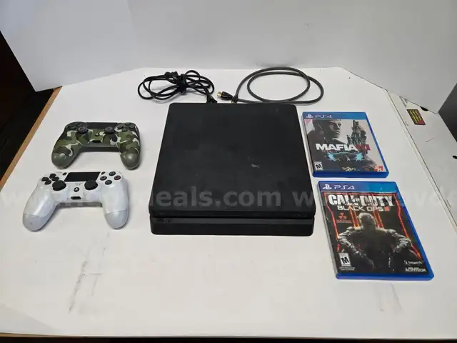 Playstation 4 w/ Black Ops 3 and Mafia 3 (Anchorage, AK)