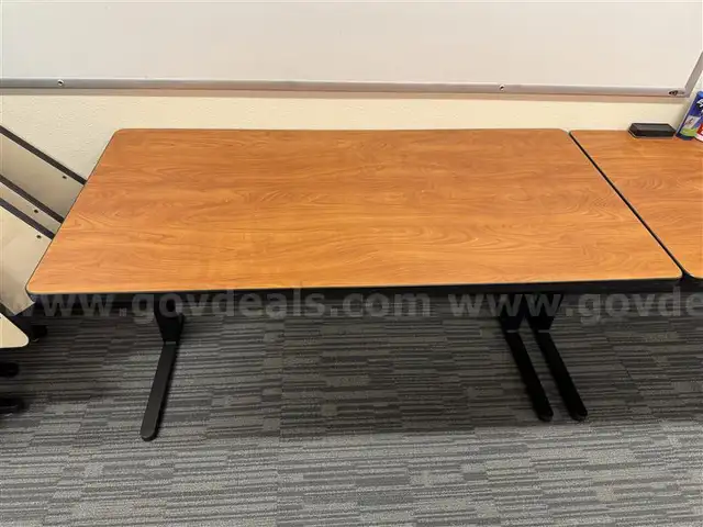 Tables (*Juneau, AK*)